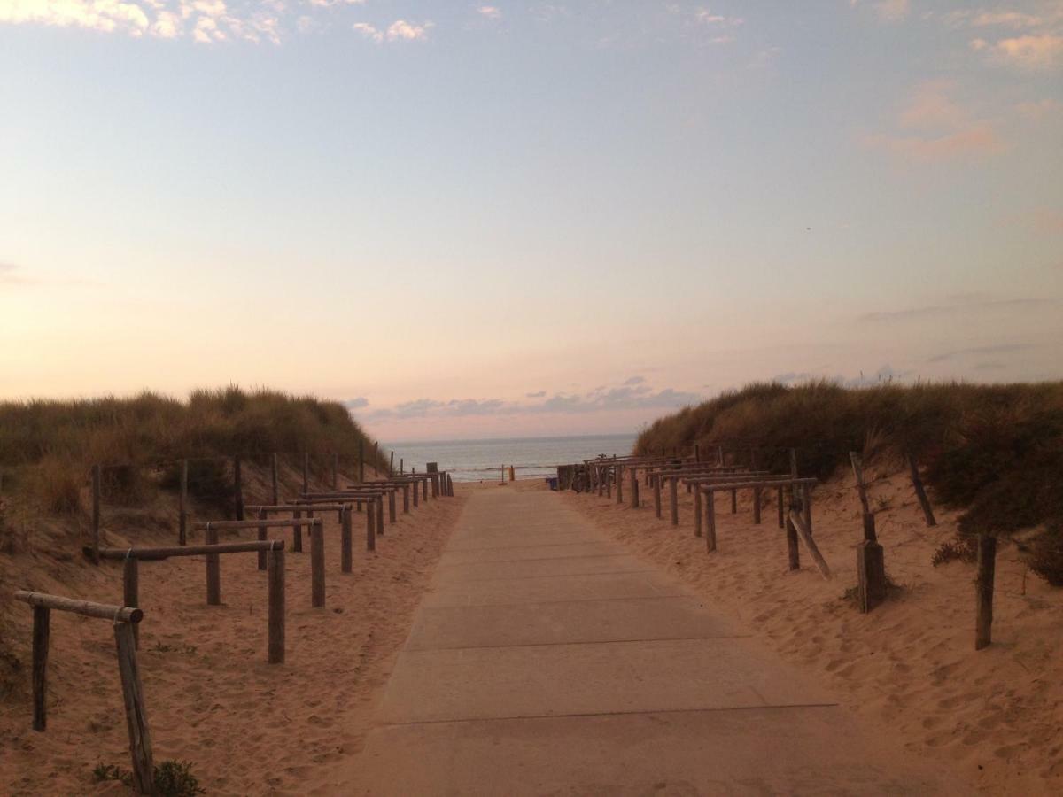 Beach Rose, 1 Free Parking, 2 Min. From Beach, Jacuzzi Noordwijk Bagian luar foto